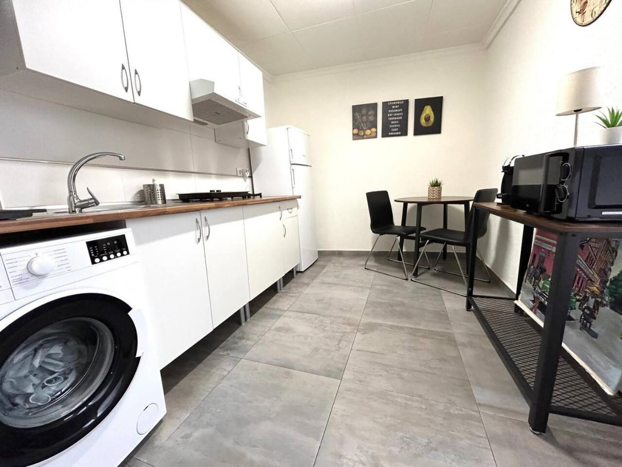 Acogedor apartamento en pleno corazón de Murcia Exterior foto